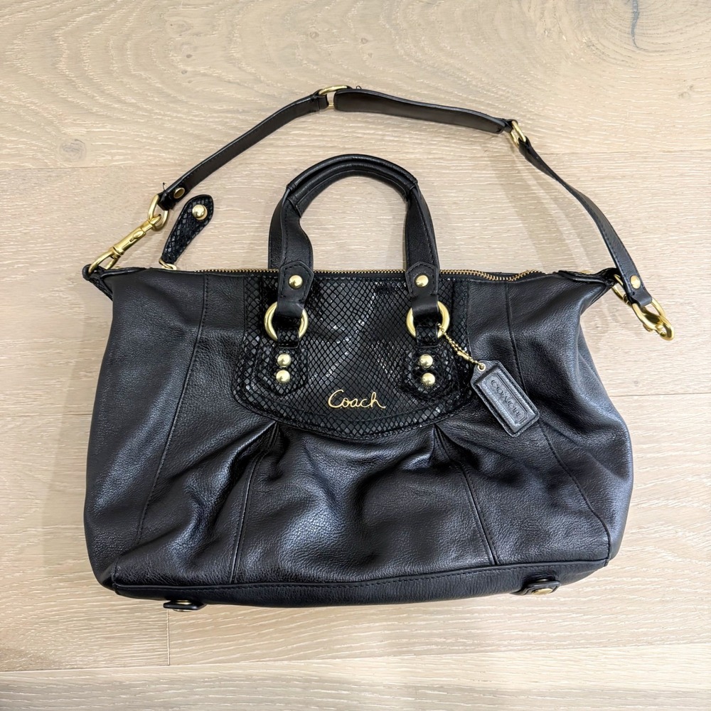 Coach Ashley Vintage Satchel Boho Black Leather Gold Metal Shoulder Bag Medium